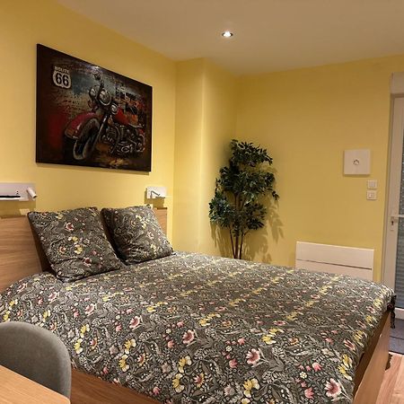 Loft Spa Reims-Fr 250M2 Privatifs, Piscine Interieure Chauffee, Spa Et Parking Exteriör bild