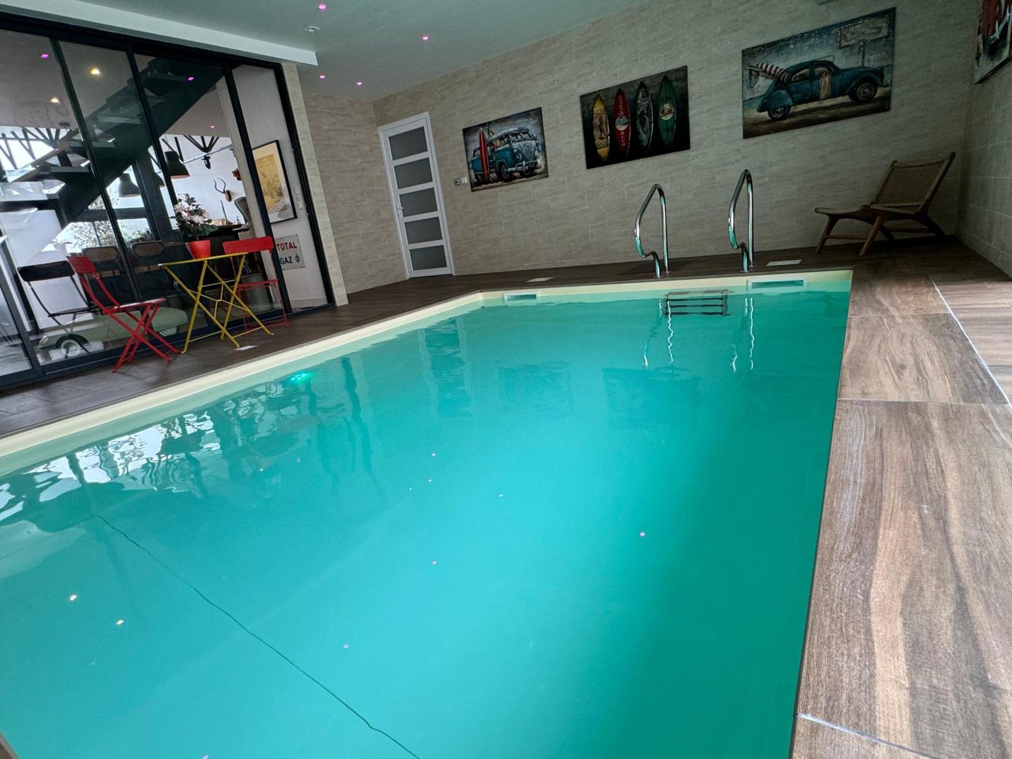 Loft Spa Reims-Fr 250M2 Privatifs, Piscine Interieure Chauffee, Spa Et Parking Exteriör bild